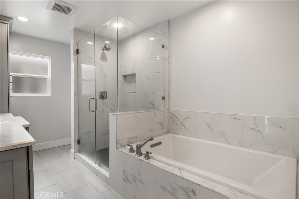 2049 Monrovia Property Photo 21