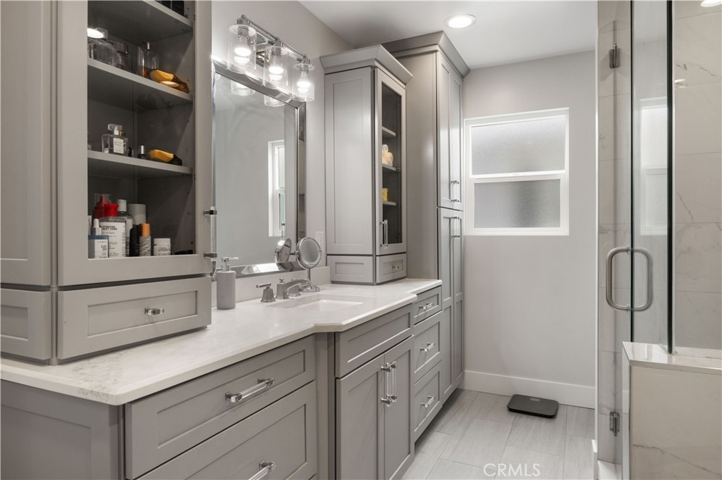 2049 Monrovia Property Photo 22