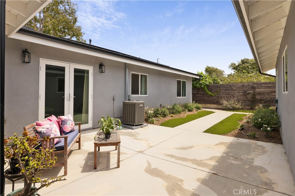 2049 Monrovia Property Photo 25