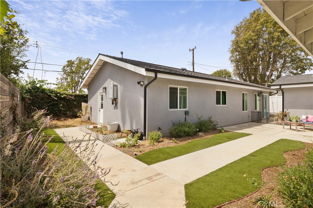 2049 Monrovia Property Photo 27