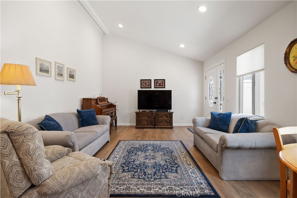 2049 Monrovia Property Photo 32