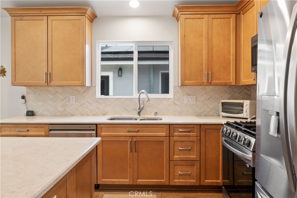 2049 Monrovia Property Photo 36