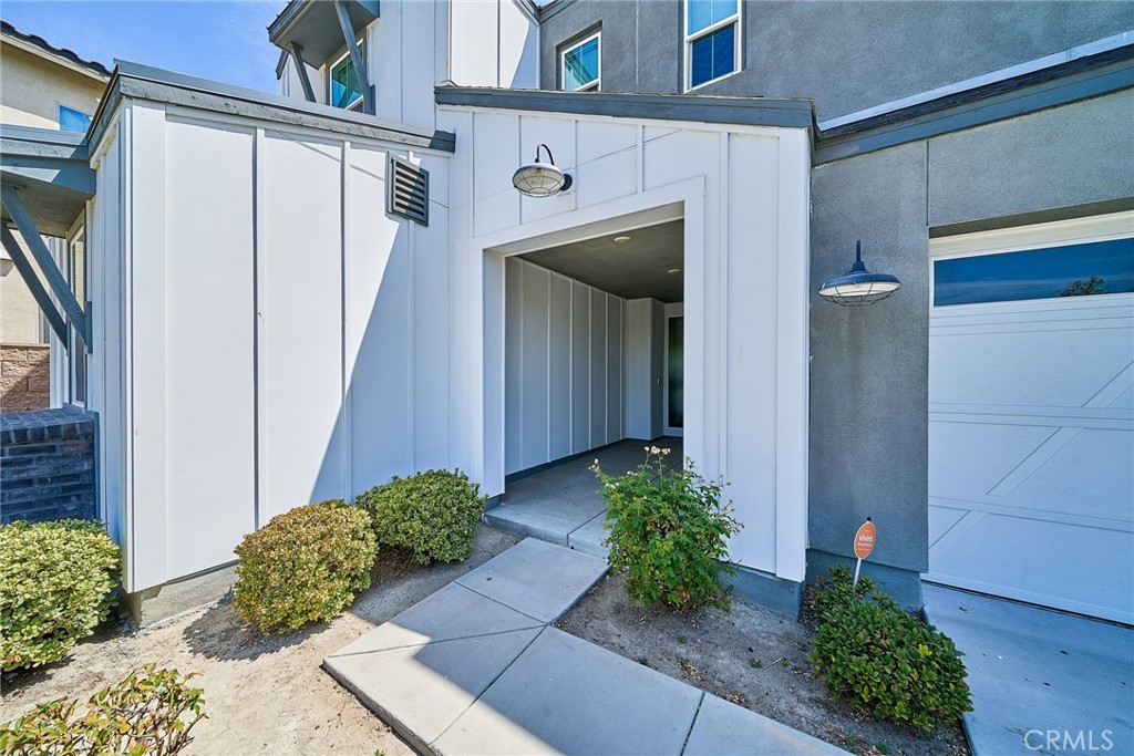 4785 S Mae Property Photo 2