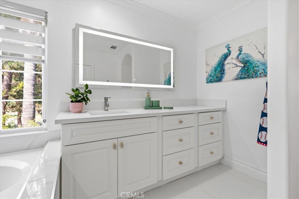 98 Winslow Property Photo 21