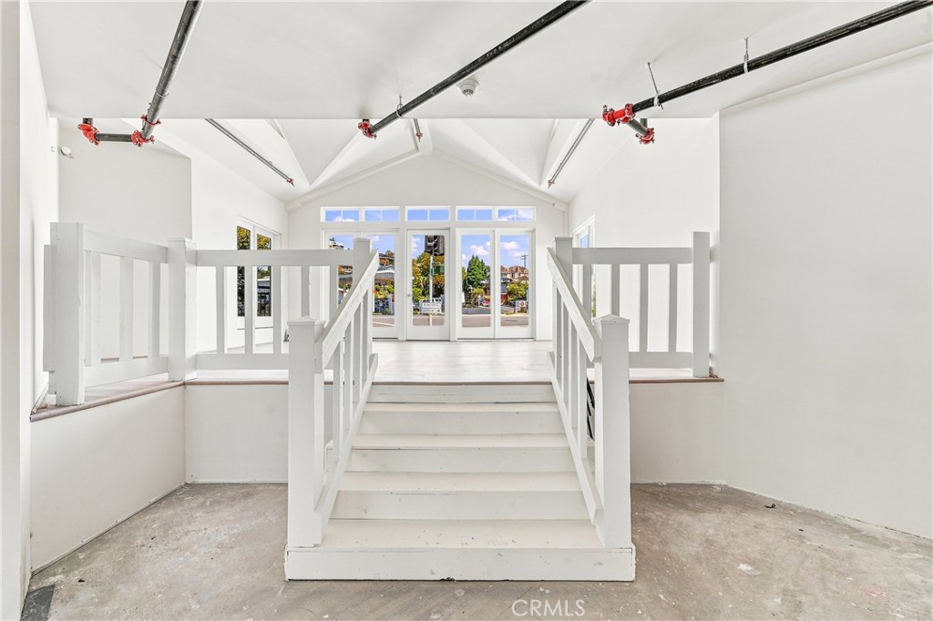 1369 N Coast Highway Property Photo 32