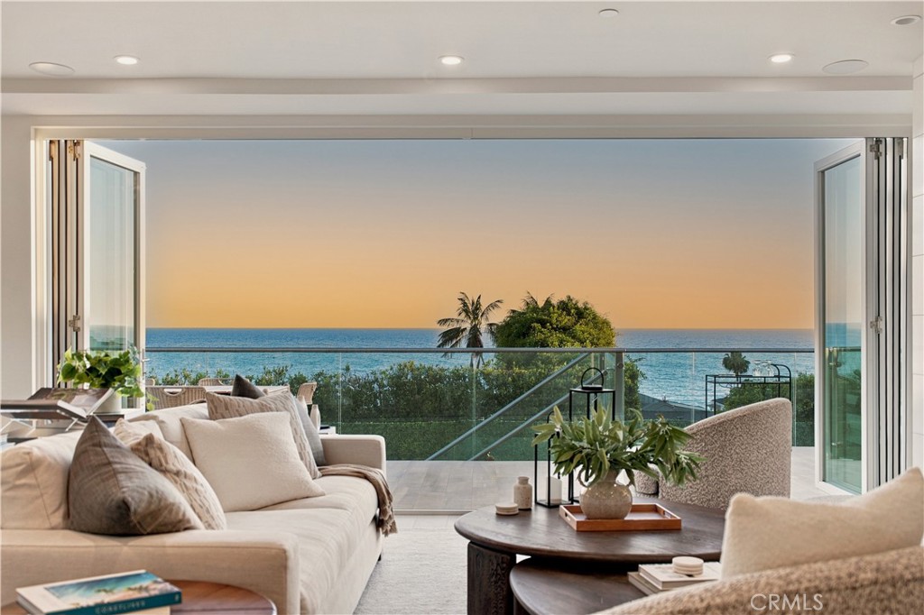 1369 N Coast Highway Property Photo 40
