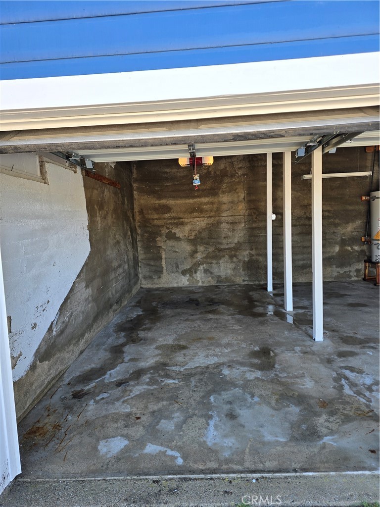 800 Cameron Drive Property Photo 3