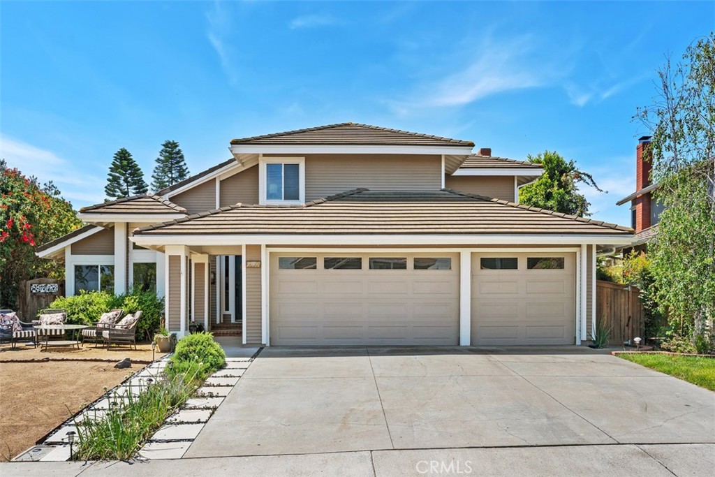 25732 Weston Drive Property Photo 1