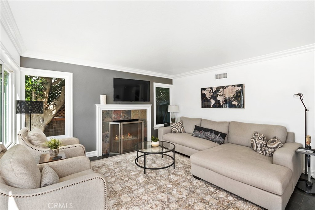 25732 Weston Drive Property Photo 11