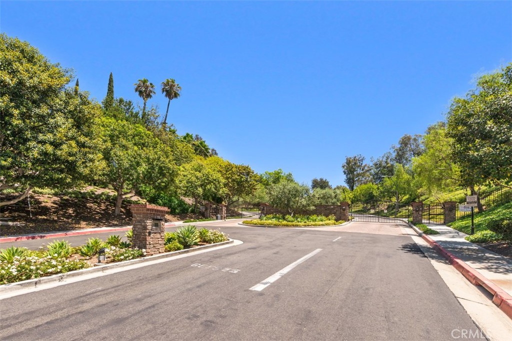 25732 Weston Drive Property Photo 49