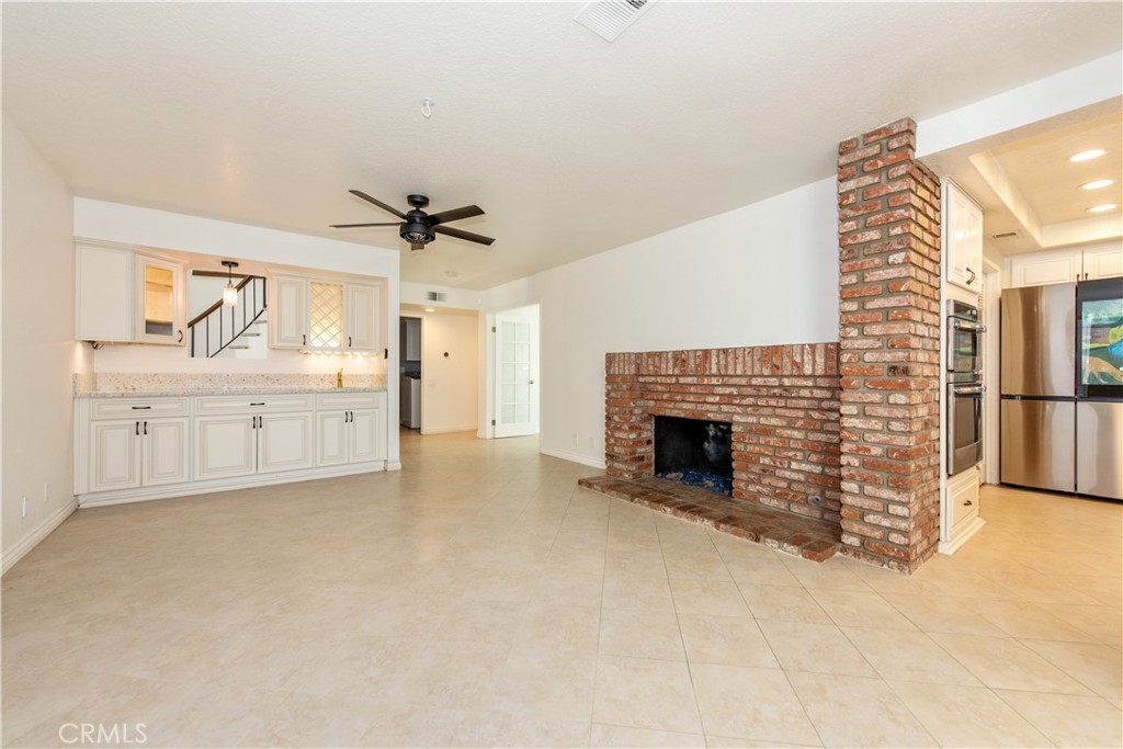 22625 Wood Shadow Property Photo 5