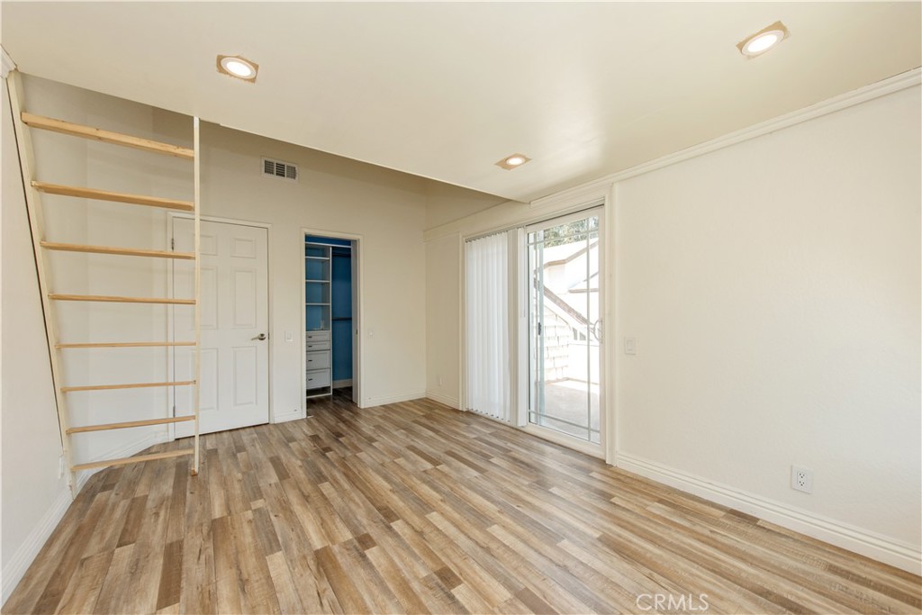 22625 Wood Shadow Property Photo 20