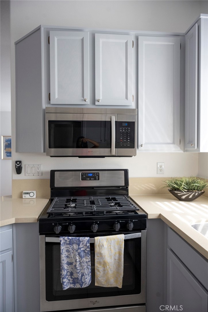 210 California Court Property Photo 18