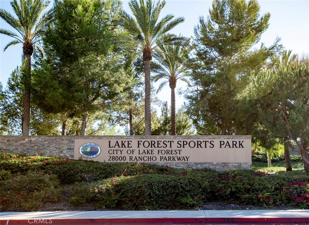 210 California Court Property Photo 37
