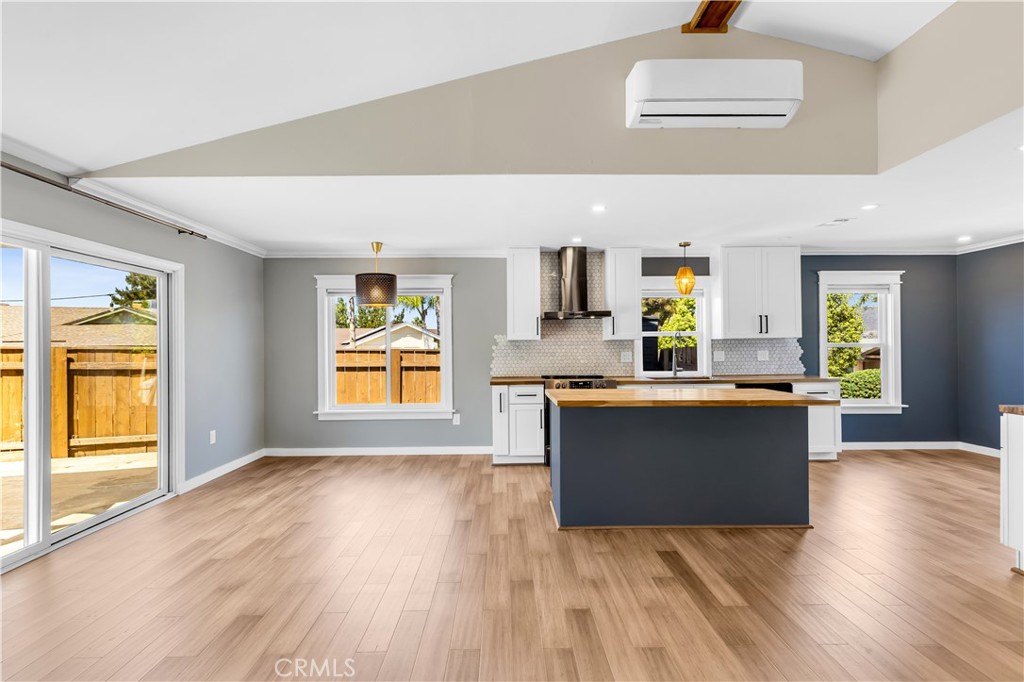 1195 Via Teresa Property Photo 4