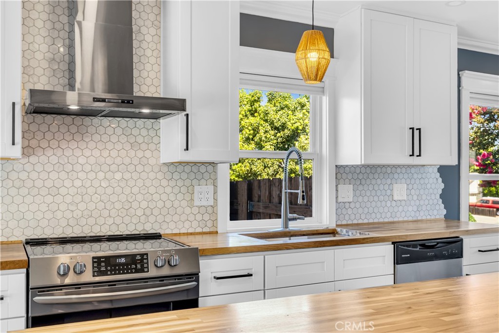 1195 Via Teresa Property Photo 7