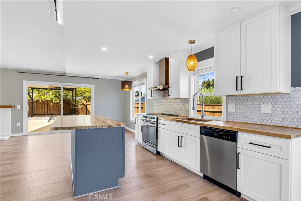 1195 Via Teresa Property Photo 15