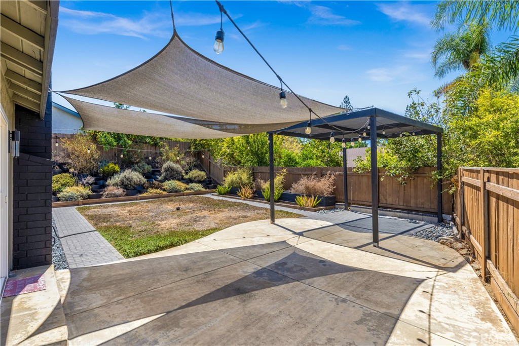 1195 Via Teresa Property Photo 29