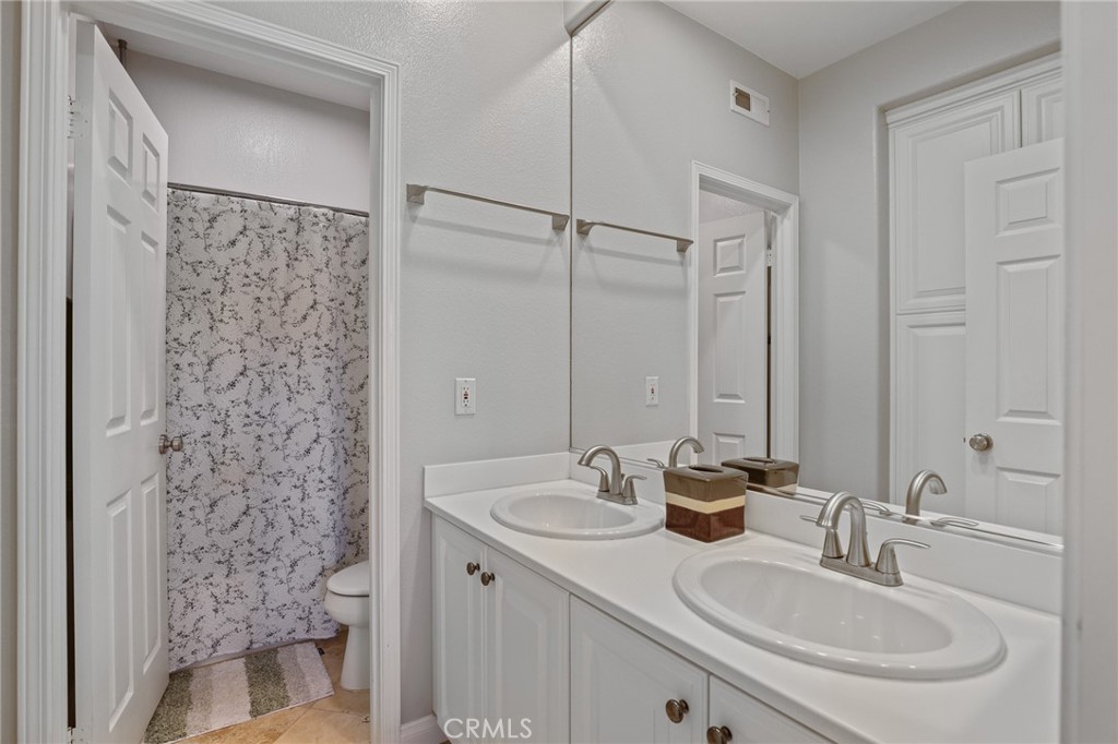 15 Calle Clasico Property Photo 32