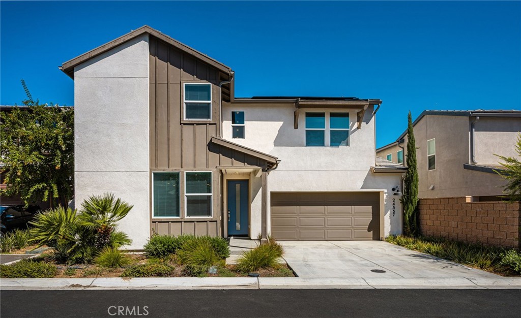 24557 Sonieta Court Property Photo 1