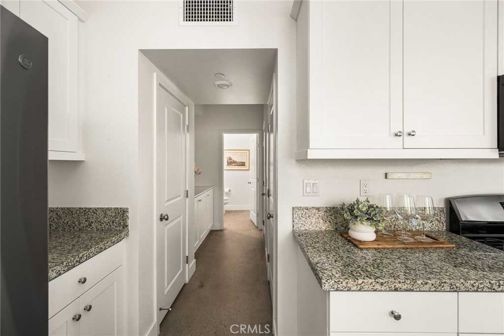 24557 Sonieta Court Property Photo 18