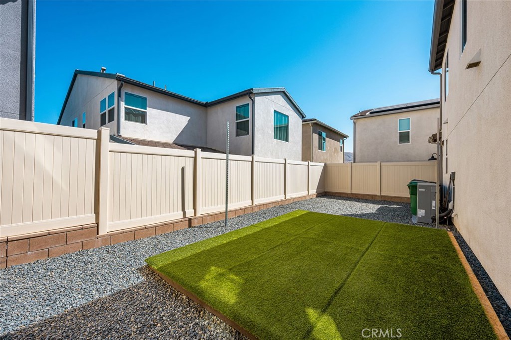 24557 Sonieta Court Property Photo 33