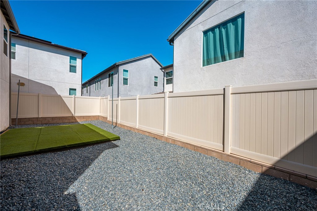 24557 Sonieta Court Property Photo 35