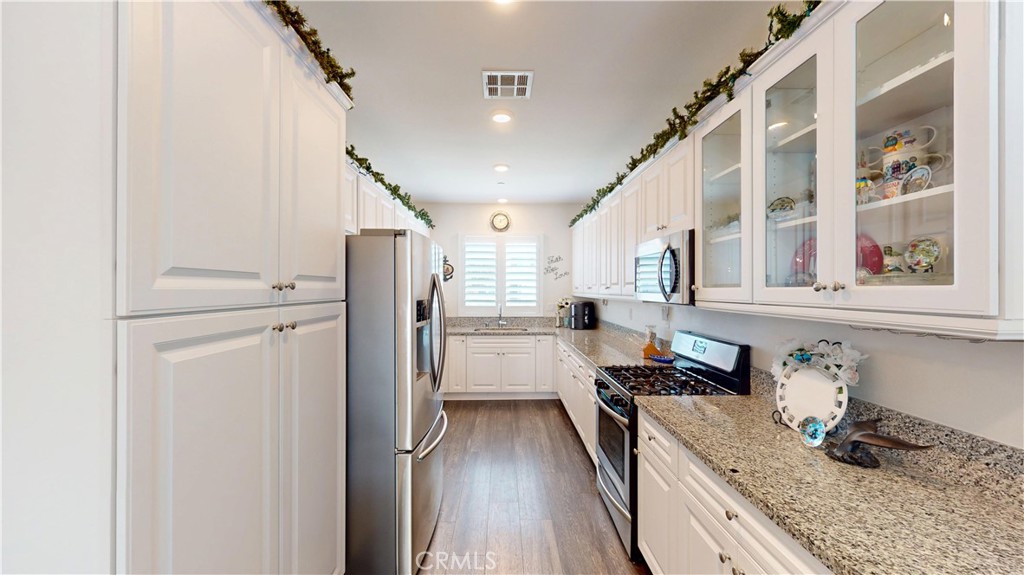 5011 Vanderham Way Property Photo 3