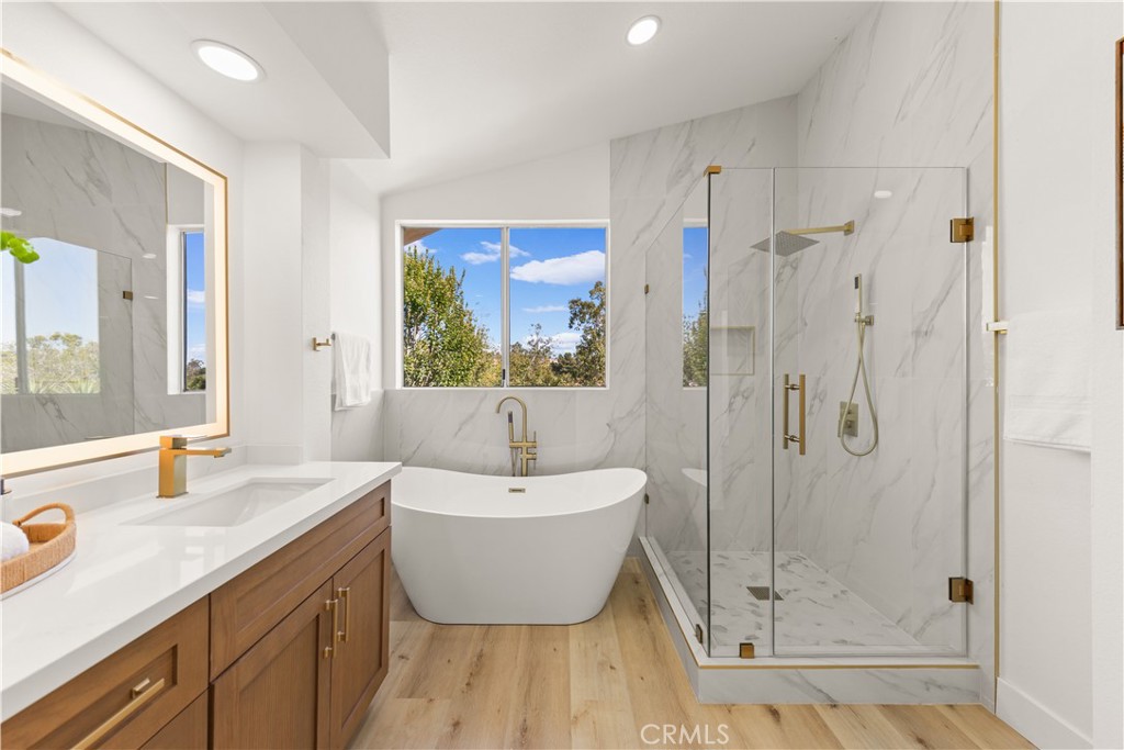 24826 Oxford Property Photo 27