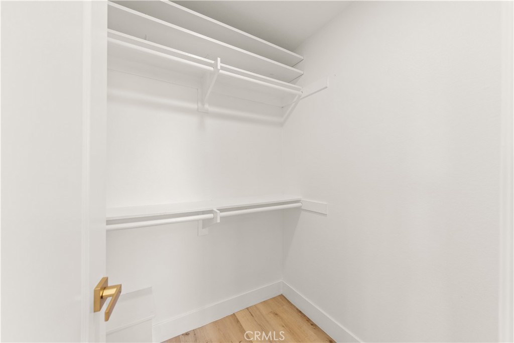 24826 Oxford Property Photo 29