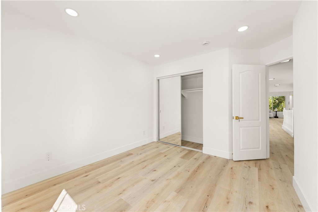 24826 Oxford Property Photo 38