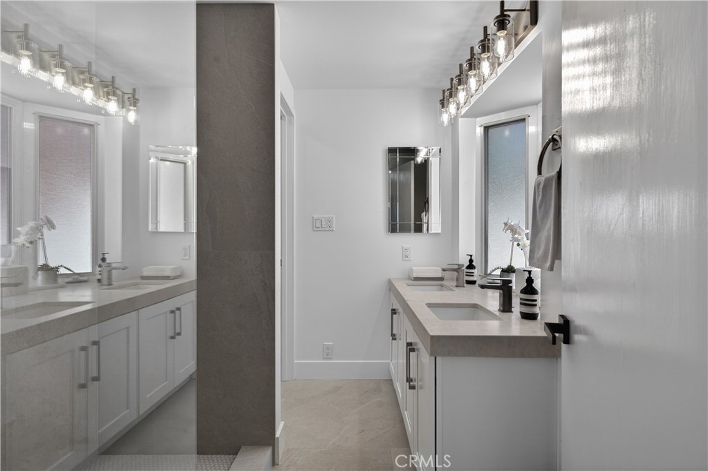 428 Cabrillo Property Photo 10