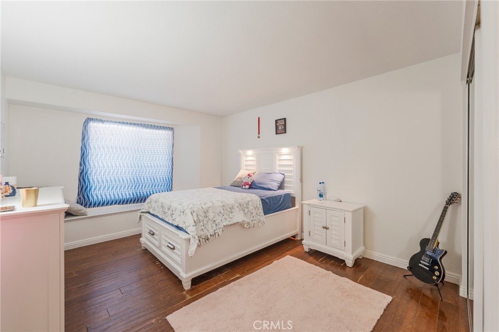 32730 Royal Oak Property Photo 5