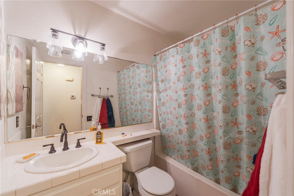 32730 Royal Oak Property Photo 6