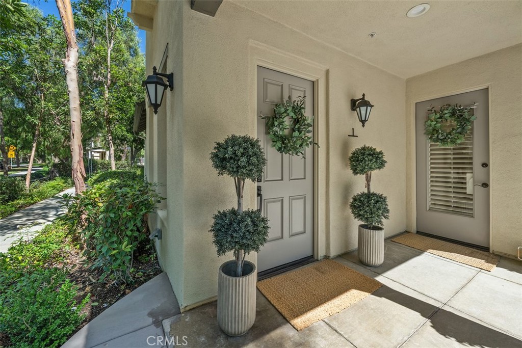 1 Red Leaf Lane Property Photo 6