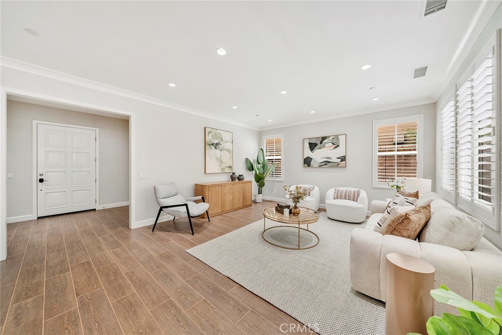 123 Doverwood Property Photo 8