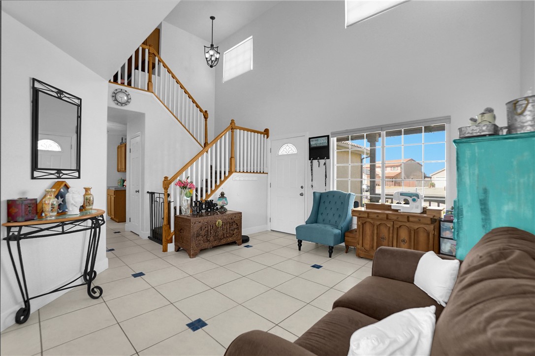 14426 Laguna Court Property Photo 3