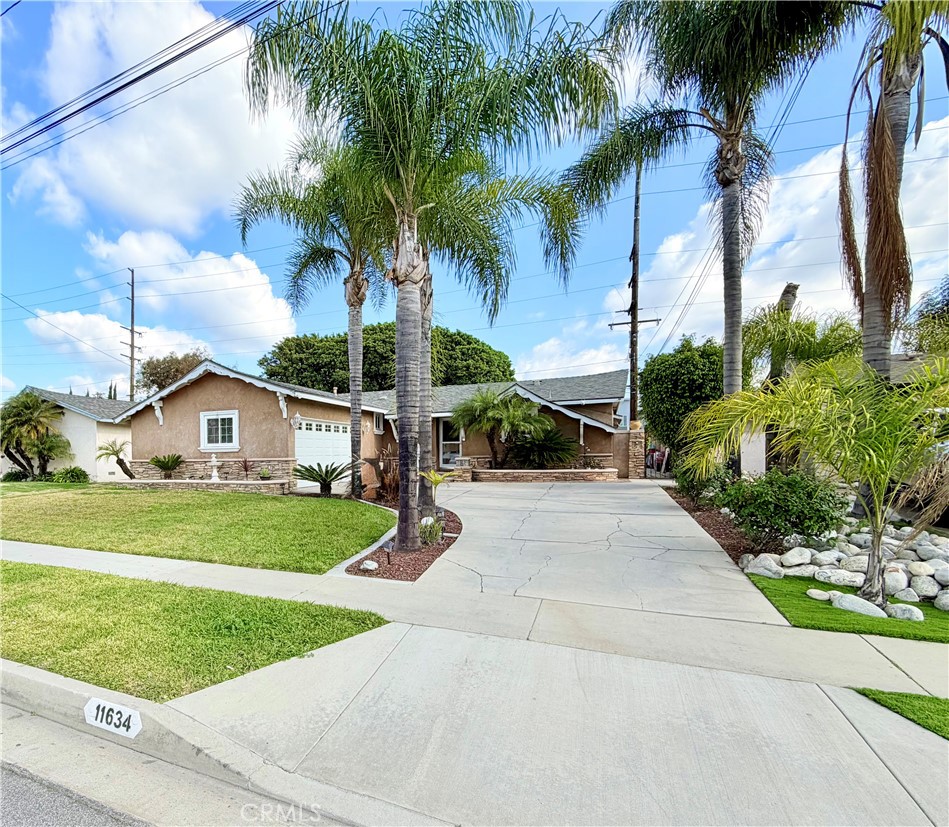 11634 Singleton Drive Property Photo 1
