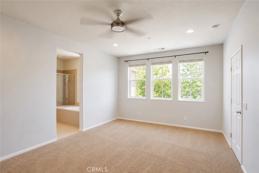 15563 Jasmine Place Property Photo 8