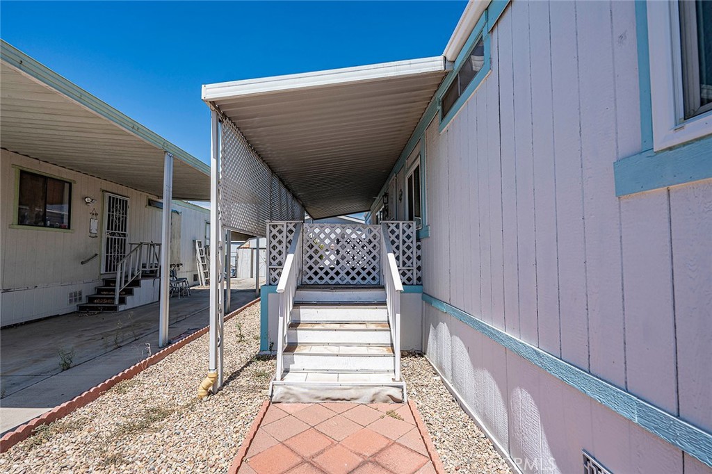 200 W San Bernardino Ave 125 Property Photo 37