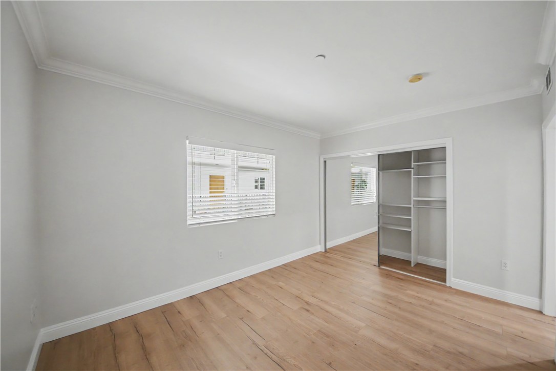 1878 Greenfield Avenue 204 Property Photo 23