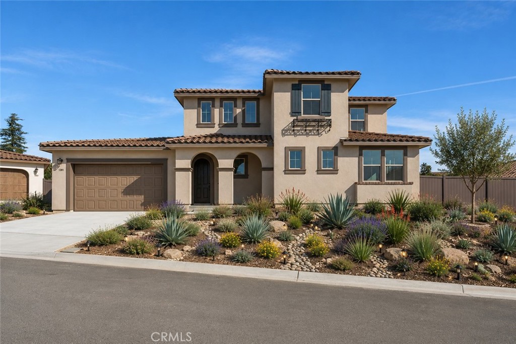 1381 Amanda Glen S Property Photo 1