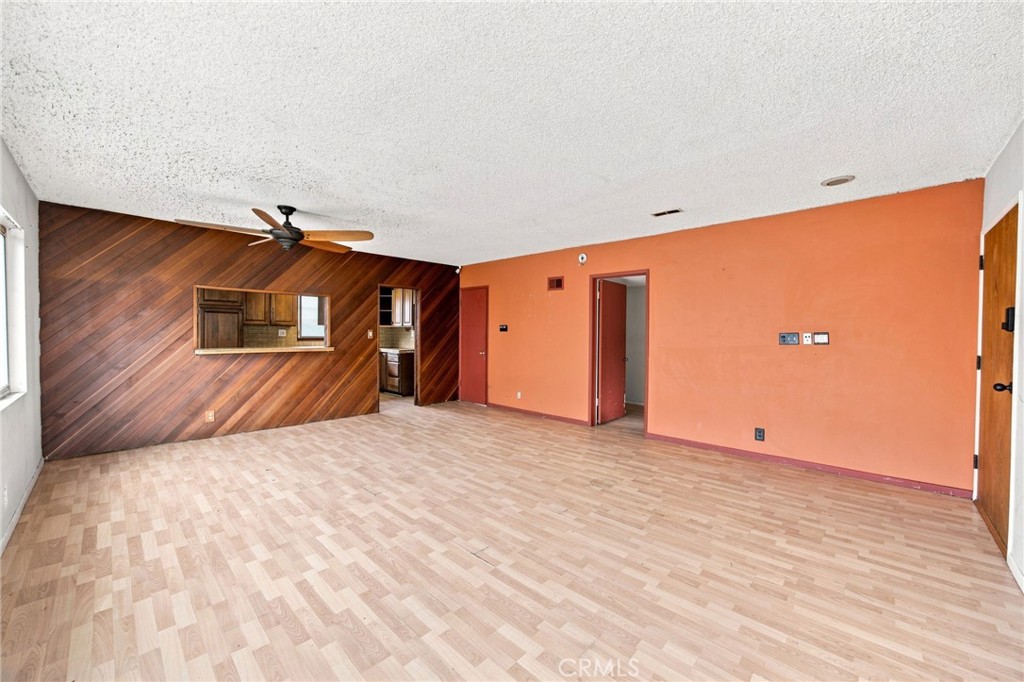 8132 Pershing Drive Property Photo 6