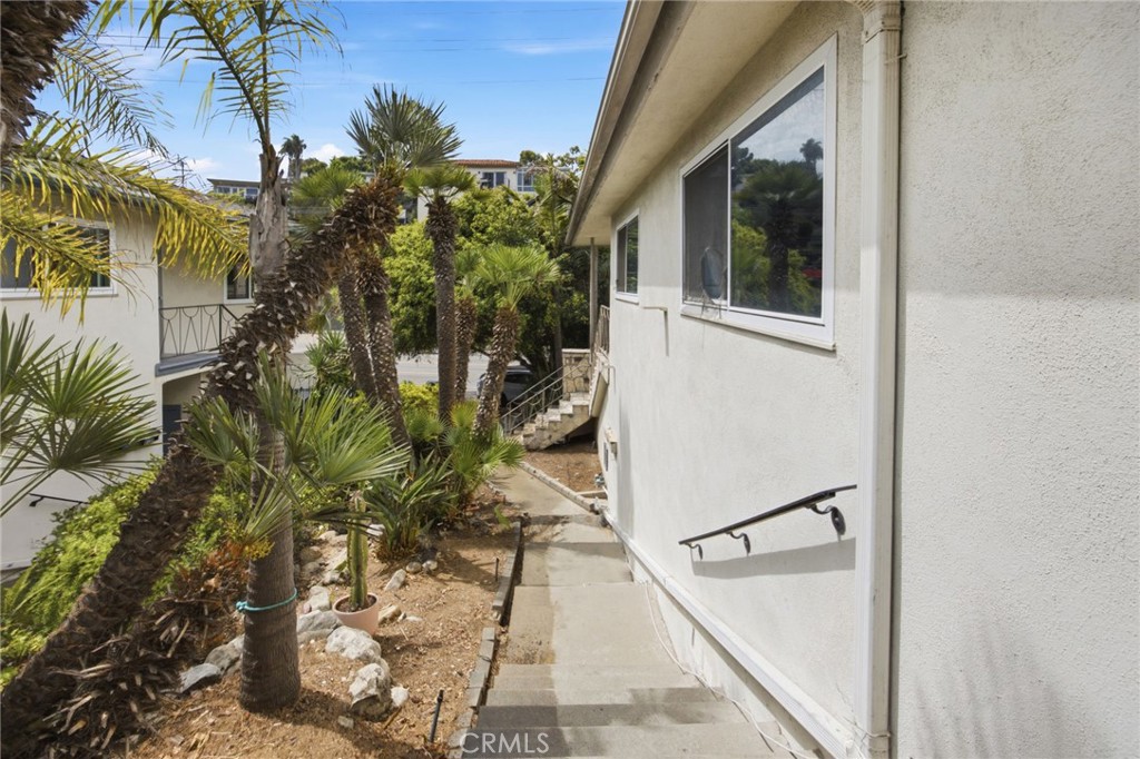 8132 Pershing Drive Property Photo 17