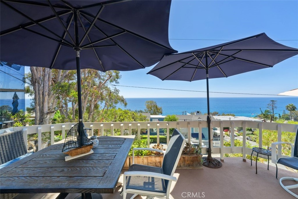 2430 Glenneyre Property Photo 2