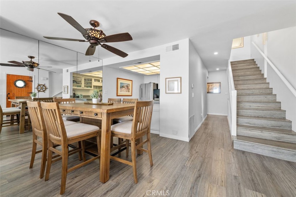 2430 Glenneyre Property Photo 8