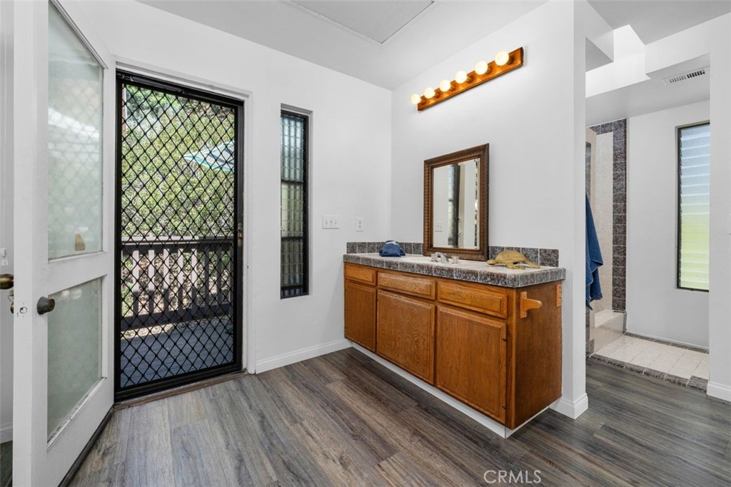 2430 Glenneyre Property Photo 25
