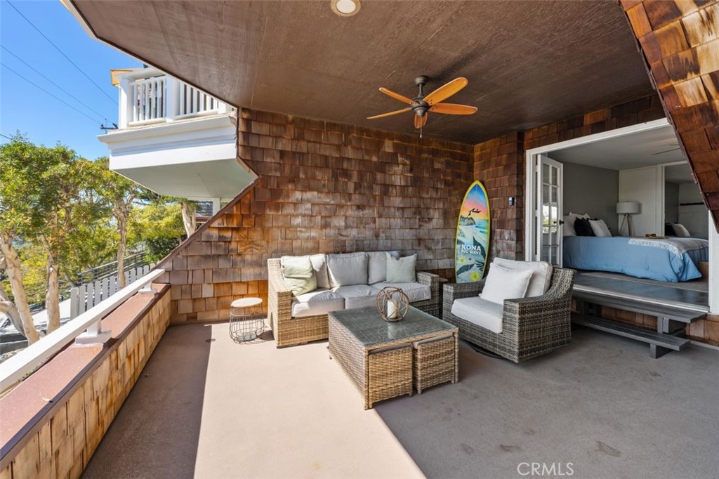 2430 Glenneyre Property Photo 32