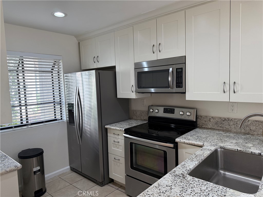 252 Pineview Property Photo 2