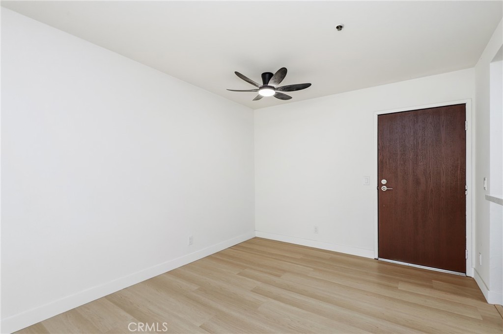 700 W 3rd Street A209 Property Photo 3